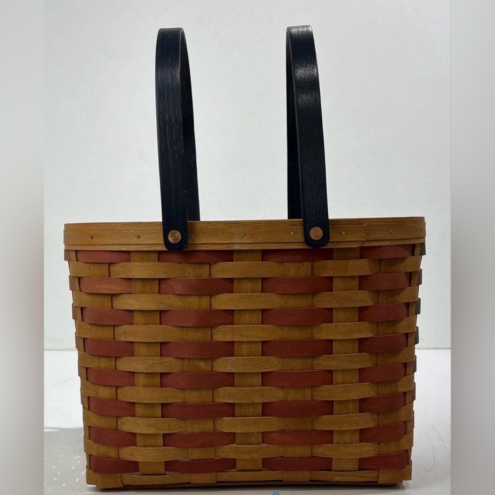 Henn American Flag Handcrafted Woven Basket - Picture 3 of 7